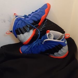 Size 5.5y foamposites